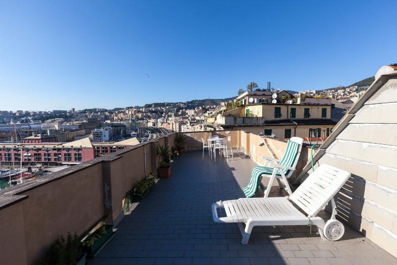 Sunflower Apartment With Private Terrace And Lift Γένοβα Εξωτερικό φωτογραφία